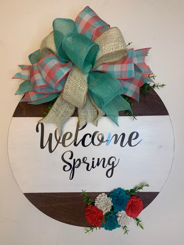 Welcome Spring Wooden 18 Inch round Door Hanger